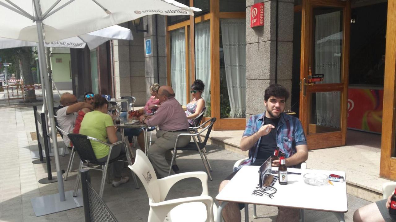 Hostal Galicia Figueres  Exteriör bild
